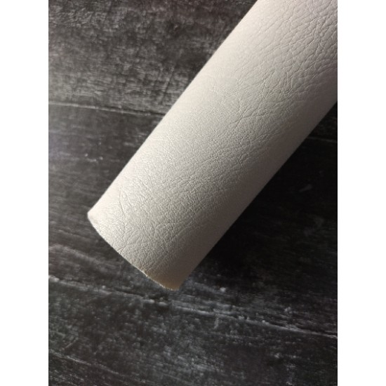Кожзам 25*35 см цв. белый, цена за лист
